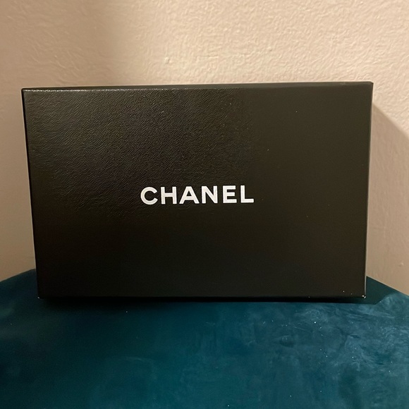 Caviar Chanel wallet - Picture 3 of 17